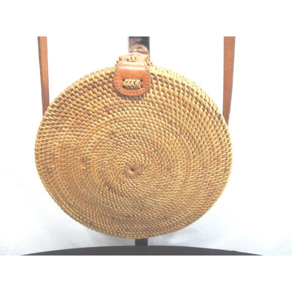 Straw Studios Bali Round Rattan & Leather Hand Woven Crossbody Circle Bag Purse - Picture 3 of 12